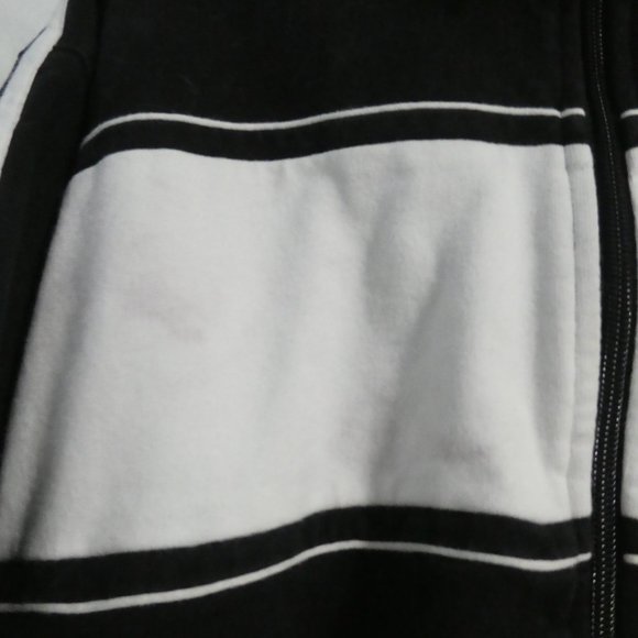 PUMA | XL extra large | Zip-Up Track Jacket | Embroidered Detail Front and Back - Picture 15 of 16